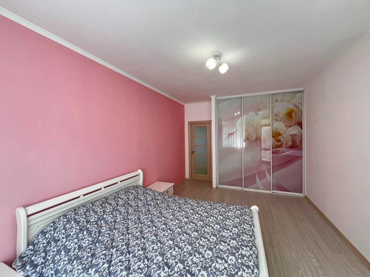 46149 Продаж 2к квартири в новобудові , гарний стан , програ