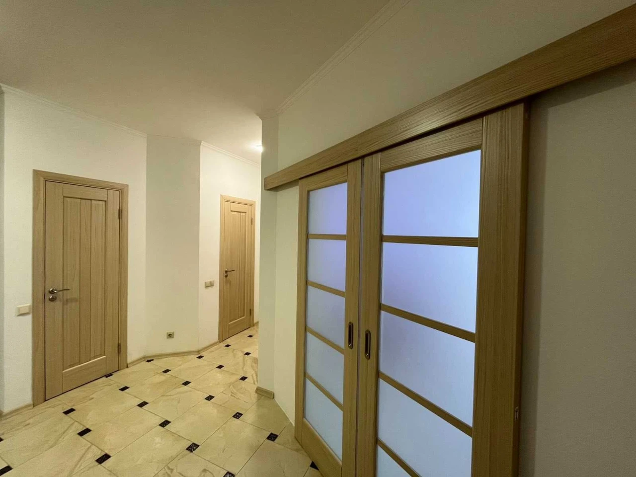 46149 Продаж 2к квартири в новобудові , гарний стан , програ
