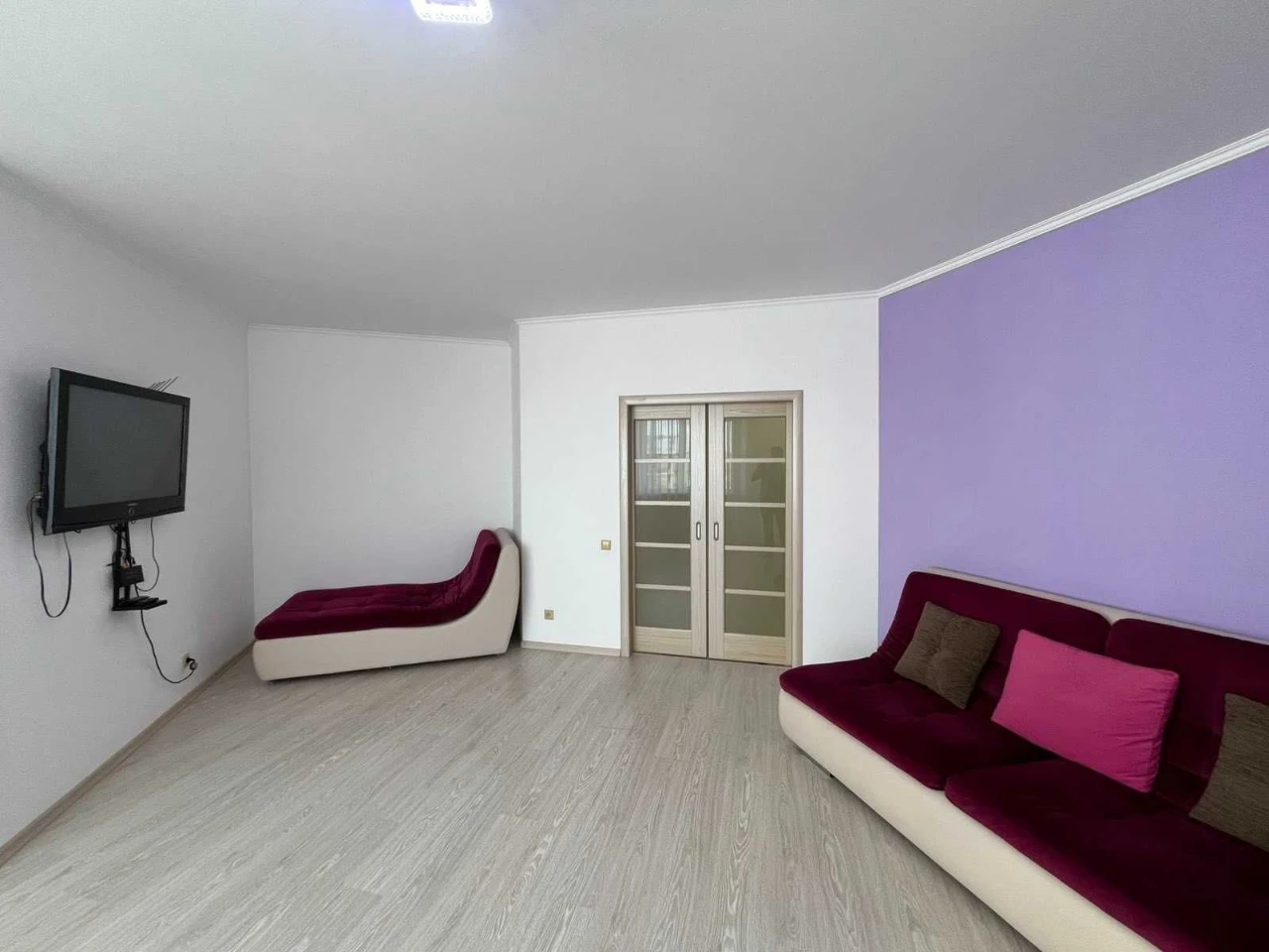 46149 Продаж 2к квартири в новобудові , гарний стан , програ
