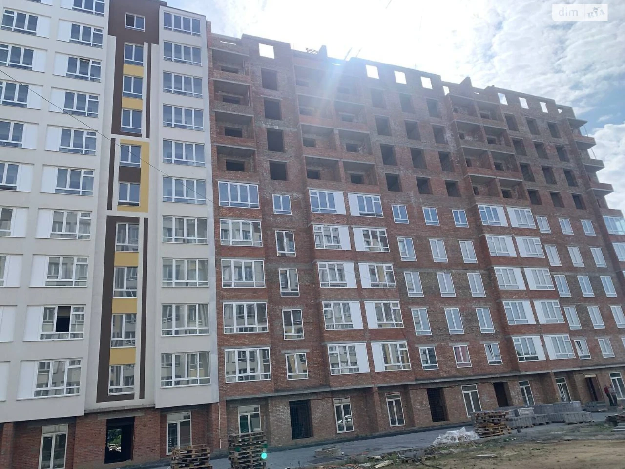Продаж Квартира Виставка