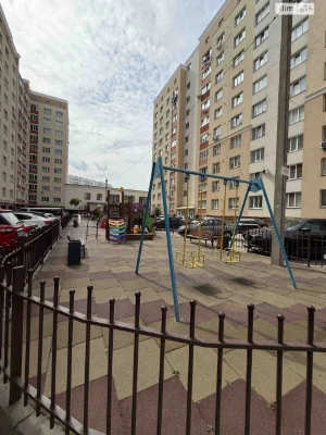 Продаж Квартира Озерна