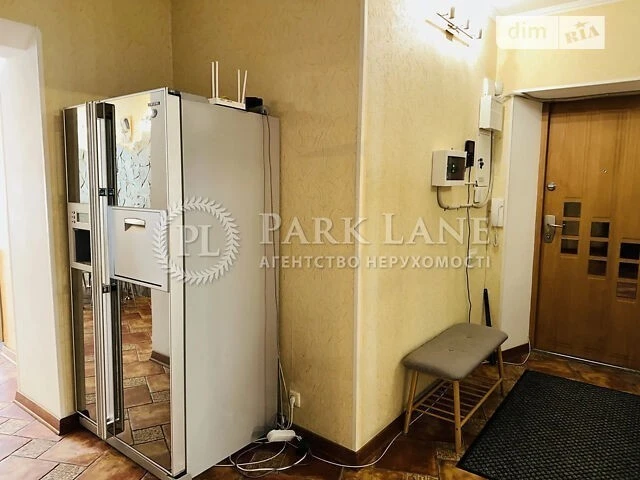 Sale of 3-room apartment 109.9 sq. m. on Olesya Honchara St. 62 • ID