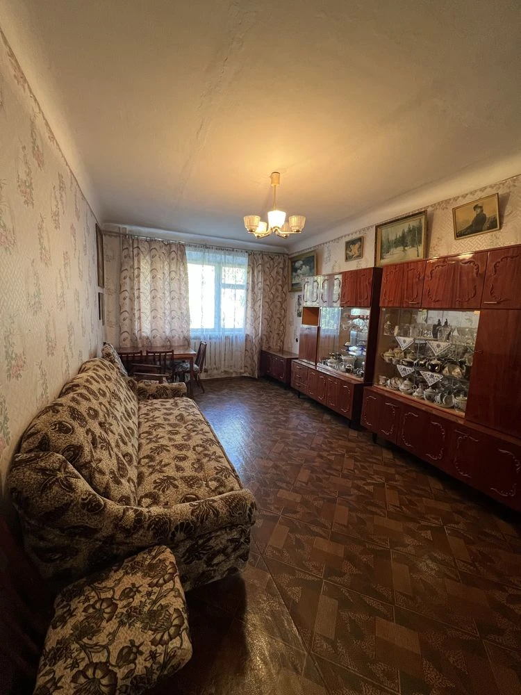 Продаж 3 кімнатноі квартири/ Шевченка