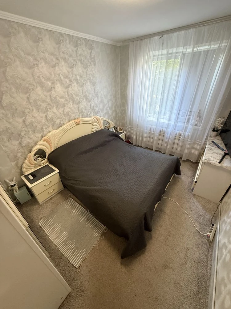 Продаж 2х квартири поліпшеного планування.