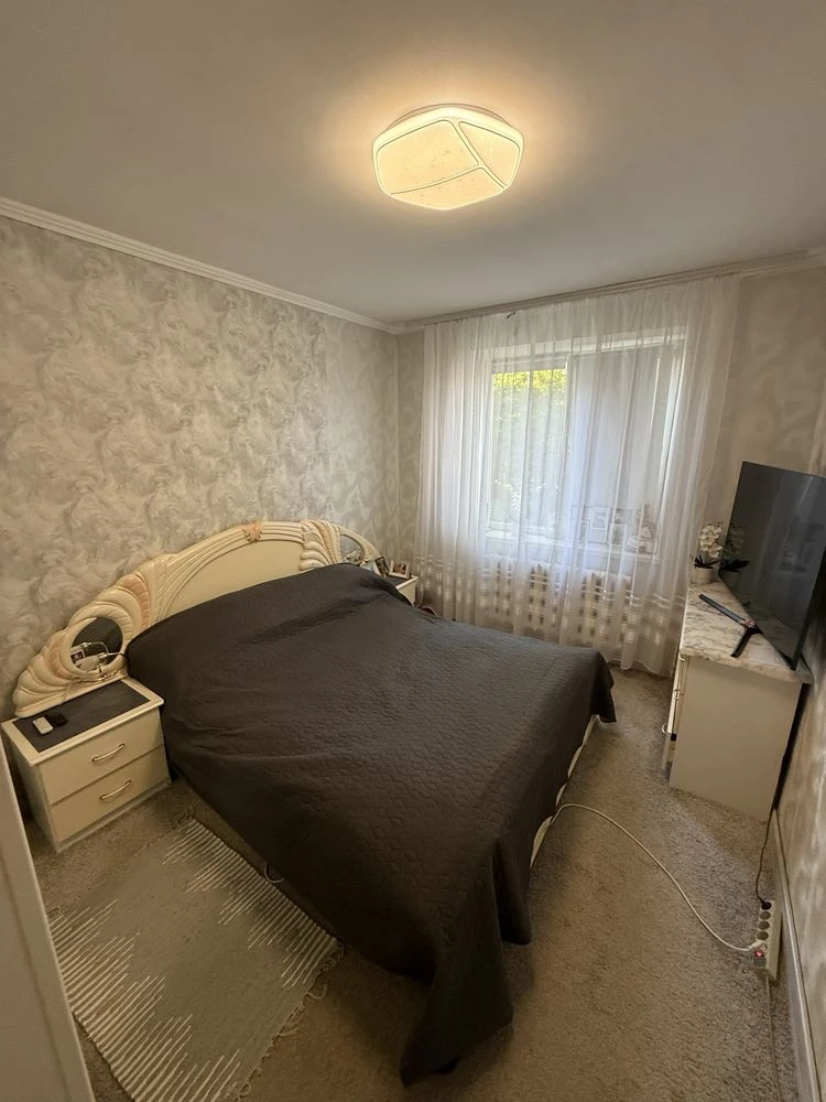 Продаж 2х квартири поліпшеного планування.