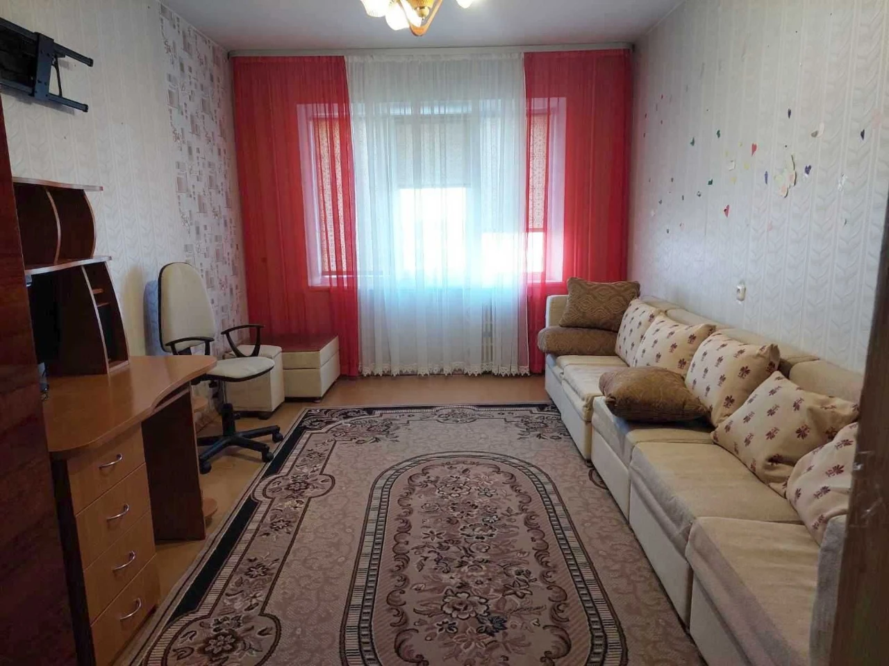 |  Продаж 3-кімнатної квартири в утепленому будинку • 60000$