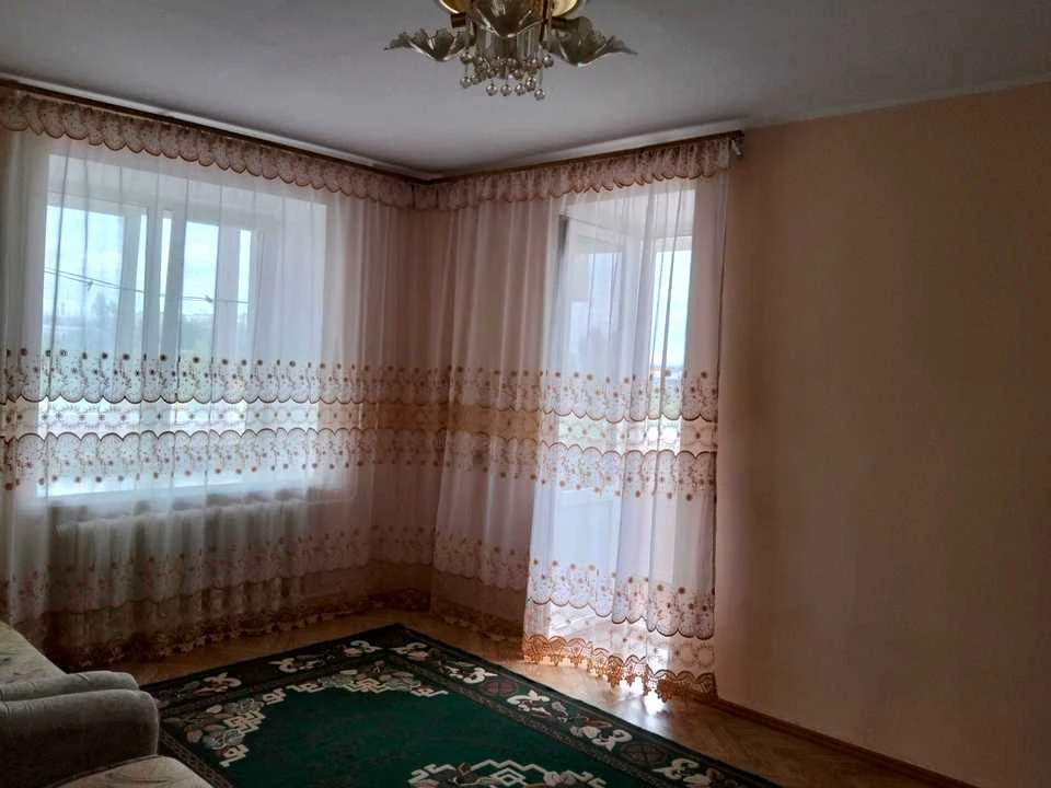 Квартира. Рівне, Романа Шухевича вул.