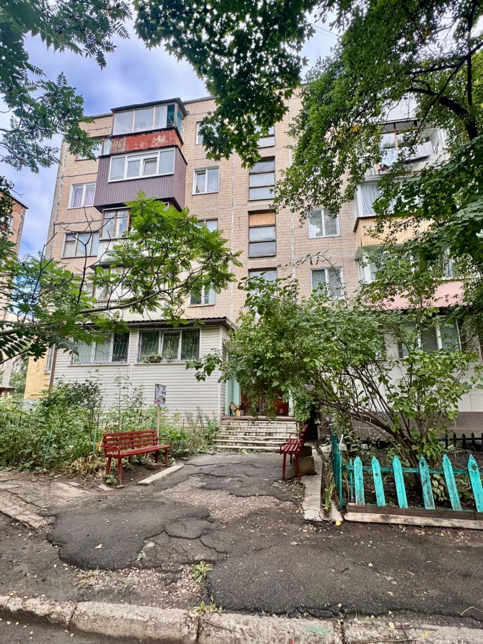 Продам 3х комнатную квартиру Юбилейный на Салтовке ТРК Украи