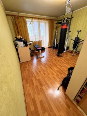 Продам 1 ком. квартиру в теплом кирпичном доме, Салтовка