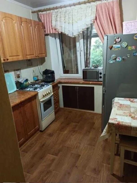 Продам 1-кім.Нові Будинки