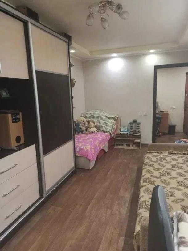 Продам 1-кім.Нові Будинки