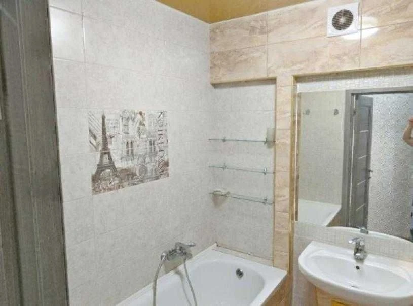 Продам квартиру 1 ком. метро Спортивная