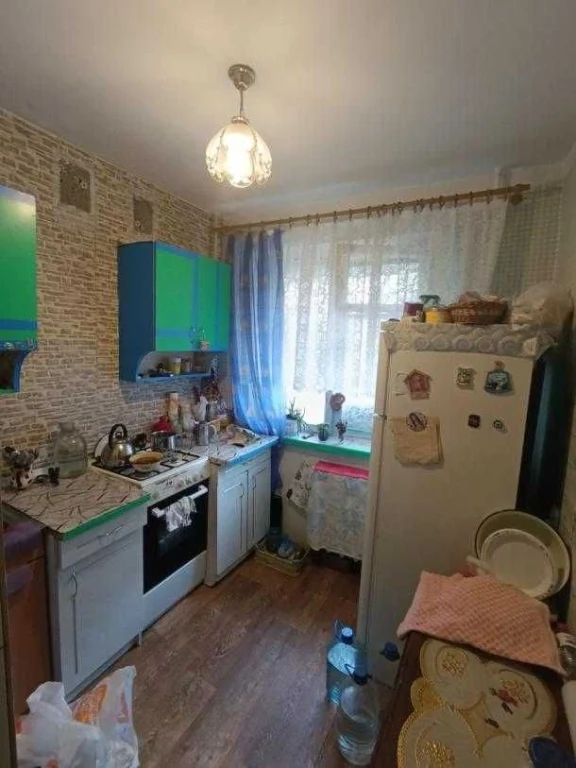 В продаже уютная квартира, район Коммунальный рынок.