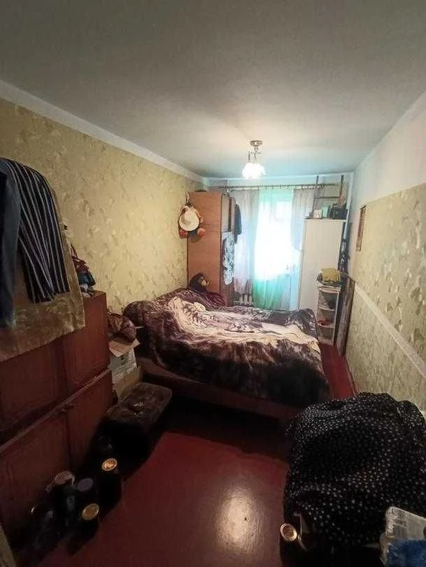 В продаже уютная квартира, район Коммунальный рынок.