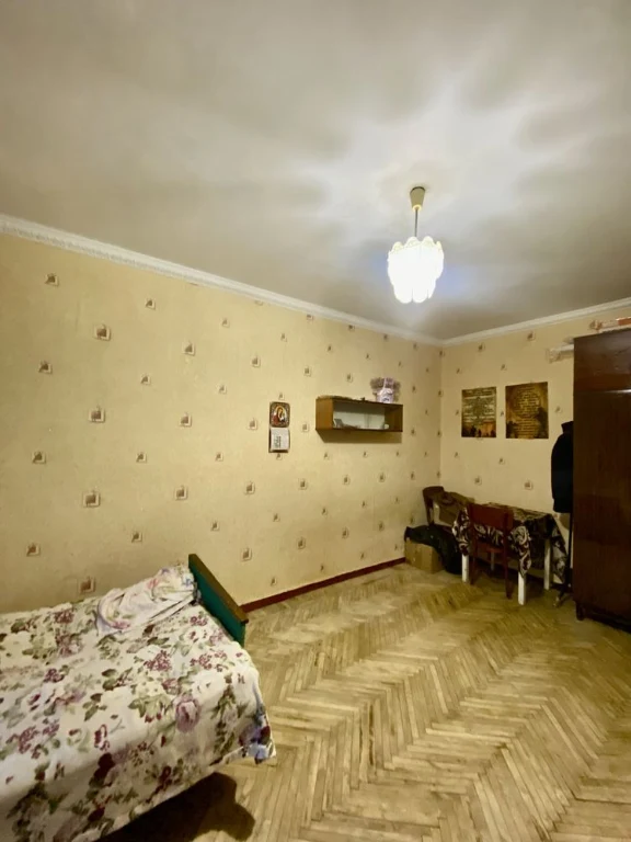 Продаж бюджетної 1к квартири
