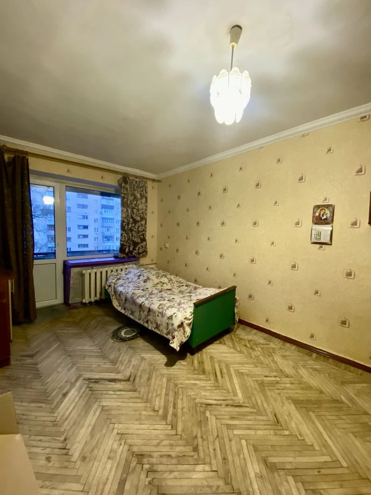 Продаж бюджетної 1к квартири