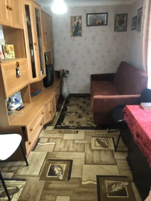 Продам 2к. По вул. Охтирська