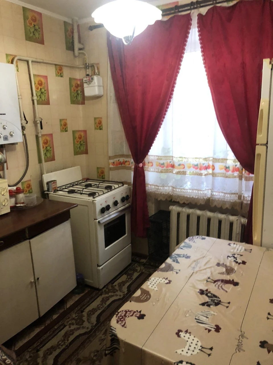 Продам 2к. По вул. Охтирська