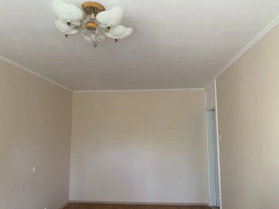 Продаж 3 кімнатної квартири Район ЮТ3 Театральна біля парку