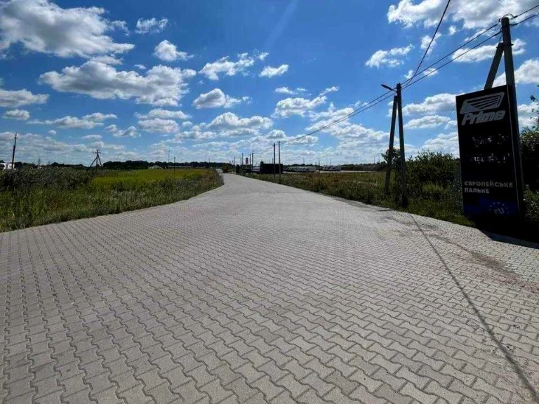 Ділянка. Рівне