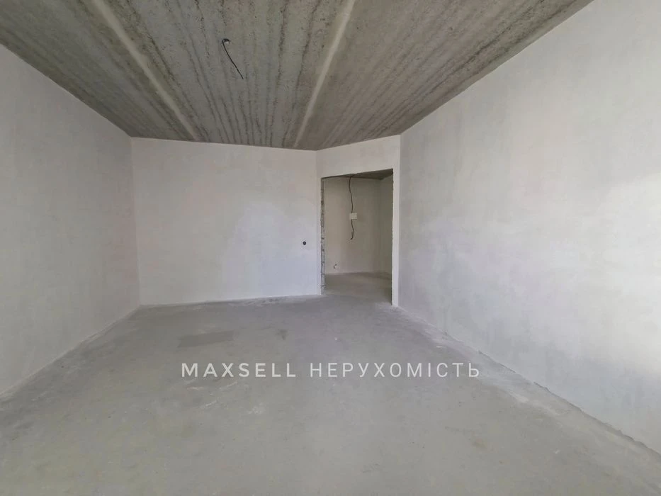 Продам 2(3) кімнатну квартиру в новобудові на Лушпи
