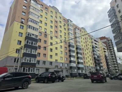 Продам 2(3) кімнатну квартиру в новобудові на Лушпи
