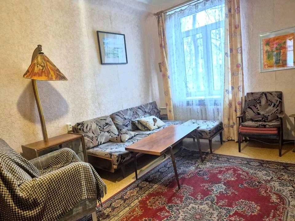 Apartment. Dnipro, Lazaryana St.