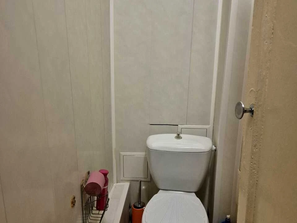 Apartment. Dnipro, Lazaryana St.