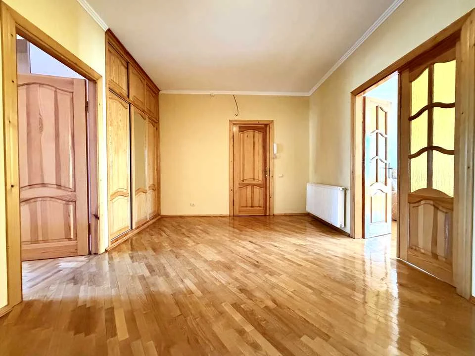 Квартира. Тернопіль, Липова вул.
