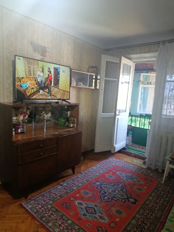 Продаю 2к/кв Б.Морская 5/5,46/28/6,колонка 18500$