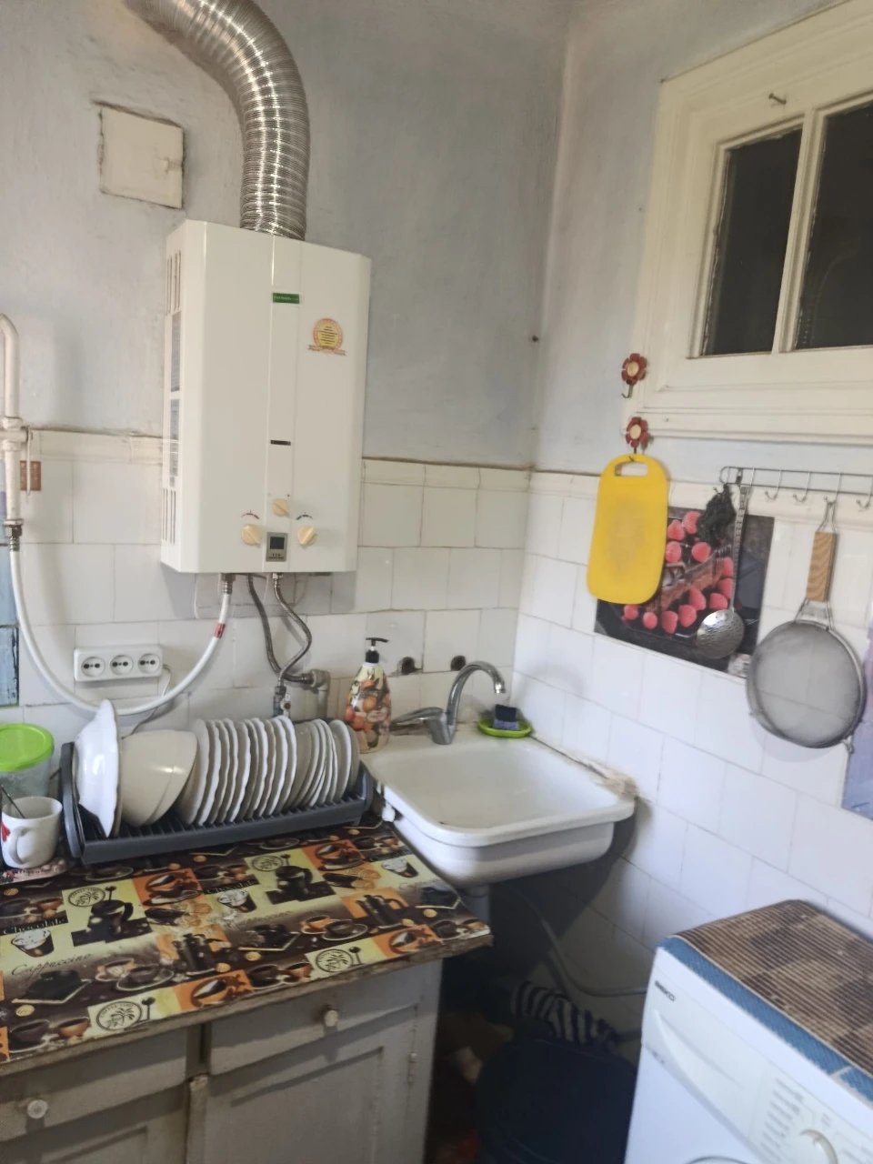 Продаю 2к/кв Б.Морская 5/5,46/28/6,колонка 18500$
