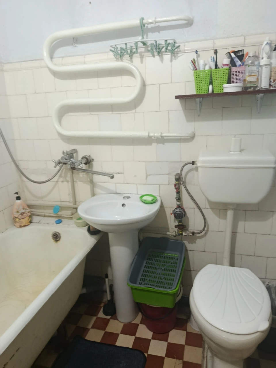 Продаю 2к/кв Б.Морская 5/5,46/28/6,колонка 18500$