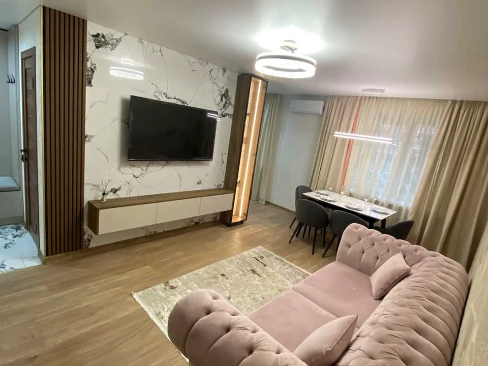 Квартира. Миколаїв, Євгенія Логінова вул. (Крилова)