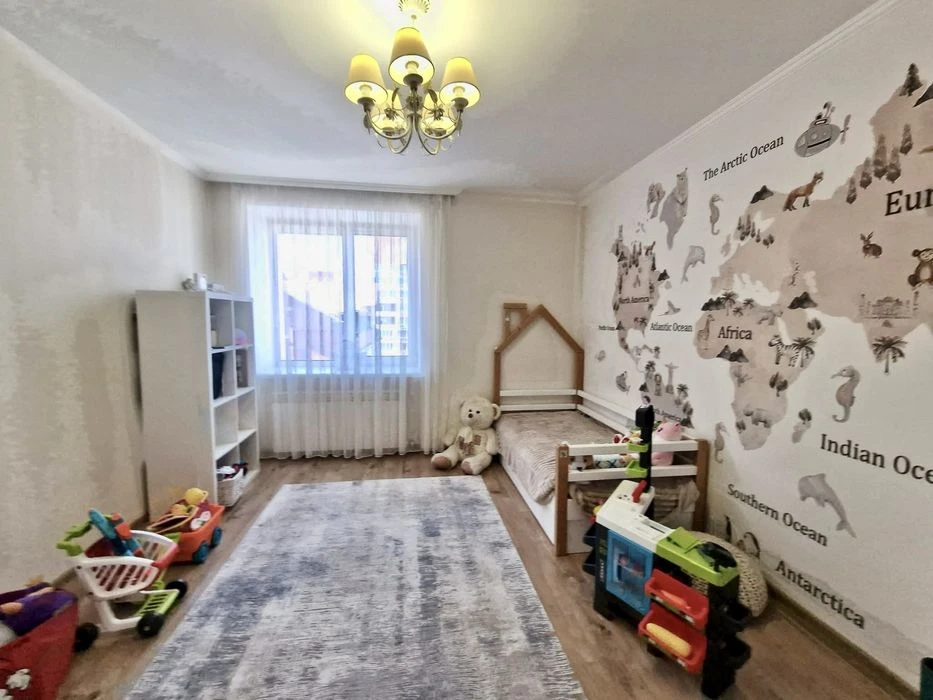 ПРОДАЖ 3 кім квартири, вул. Карпенка