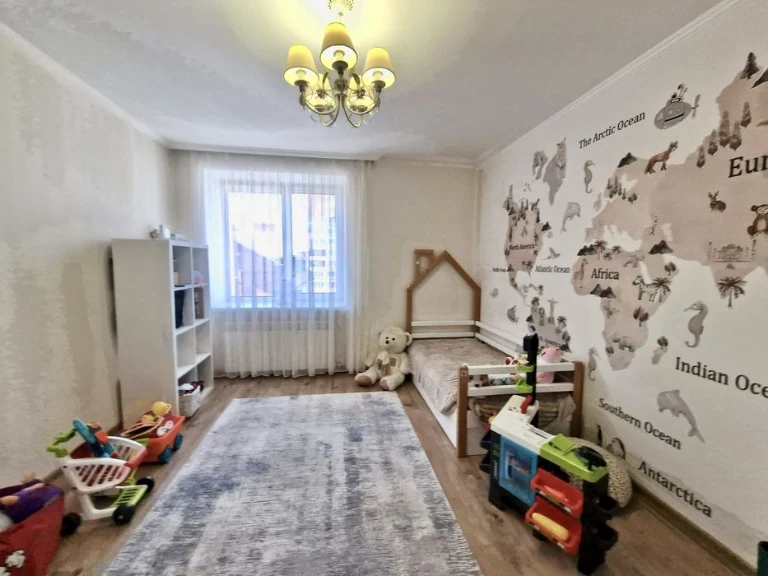 ПРОДАЖ 3 кім квартири, вул. Карпенка