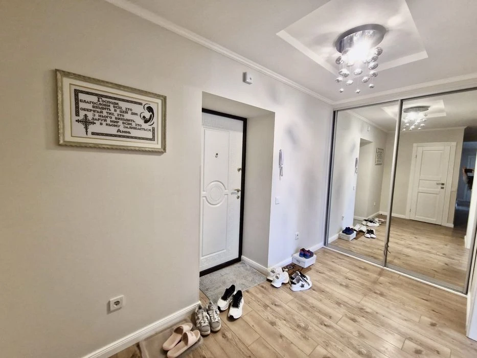 ПРОДАЖ 3 кім квартири, вул. Карпенка