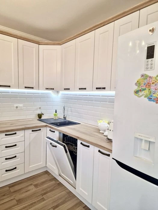 ПРОДАЖ 3 кім квартири, вул. Карпенка