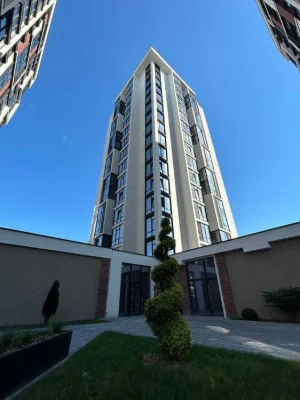 Видова квартира на ОЗЕРО в Манхеттені | Площа 97,5 м2