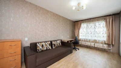 3 кімнатна 64.8 кв.м, з косметичним ремонтом Самоквасова, Те