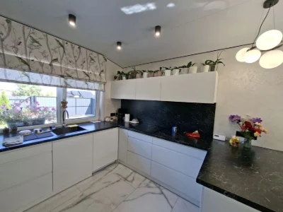 Продаж 2 котеджу в с.Підгородне