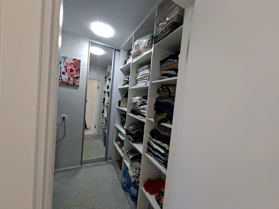 Продаж 2 котеджу в с.Підгородне