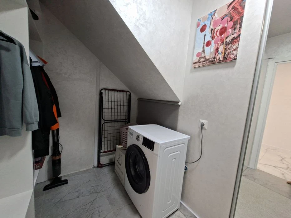 Продаж 2 котеджу в с.Підгородне