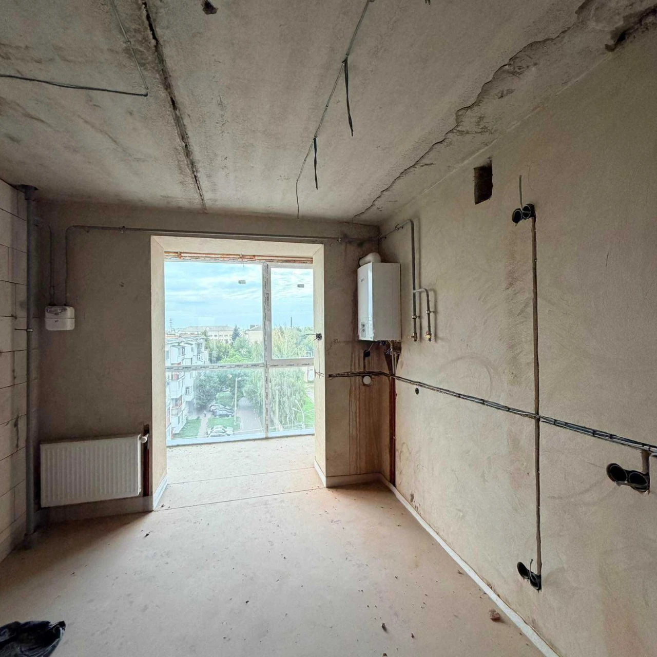 Терміновий ПРОДАЖ! 2-кімн квартира 79,3 м² без ремонту ЖК «З