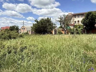 Ділянка. Кропивницький, Тіниста