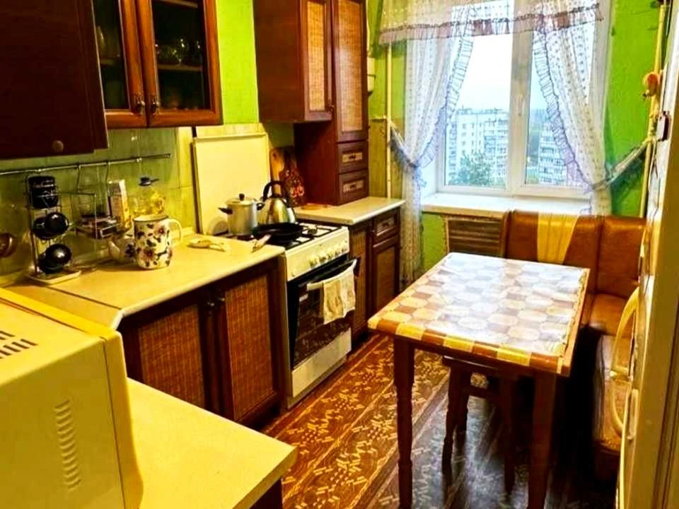 Квартира. Чернігів, Миру просп.