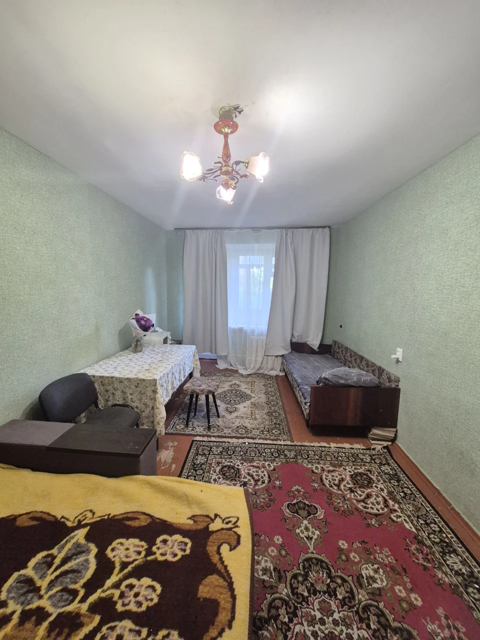 Продам однокімнатну  квартиру район Л.Лук'яненка
