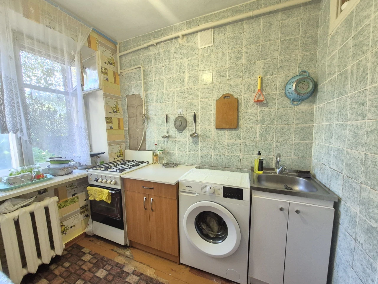 Продам однокімнатну  квартиру район Л.Лук'яненка
