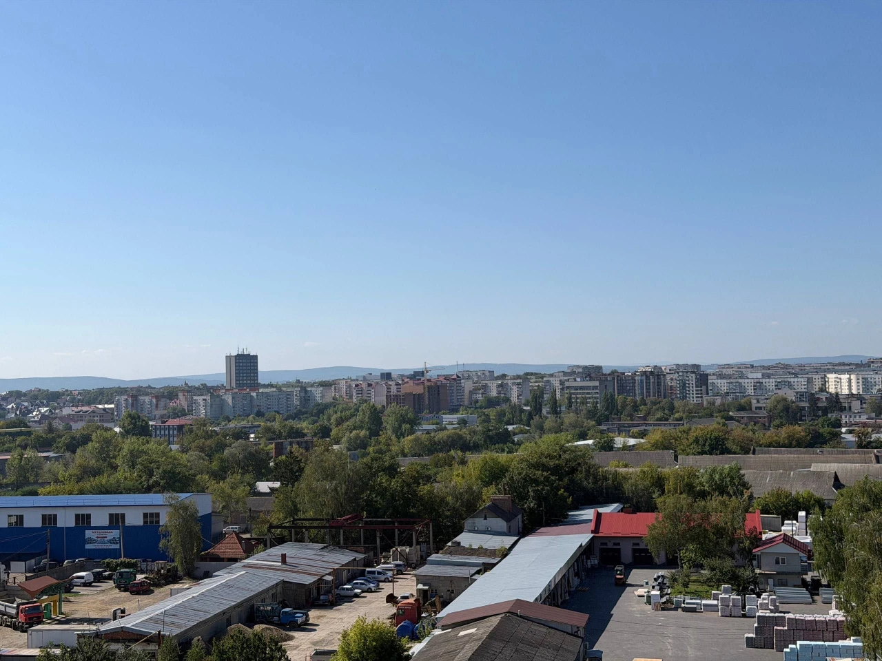 ПРОДАЖ 1-кімнатної  В НОВОБУДОВІ З гарним краєвидом на Черні