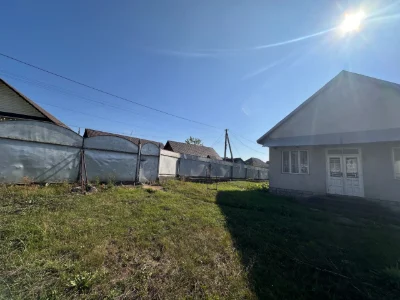 Продаж будинку в с. Зарожани