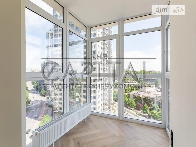 Sale of 4-room apartment 130 sq. m. on Andriy Verkhoglyada St. 11 •